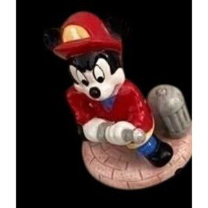Vintage Disney Firefighter Mickey Mouse Ceramic Collectible Figurine * C02-s